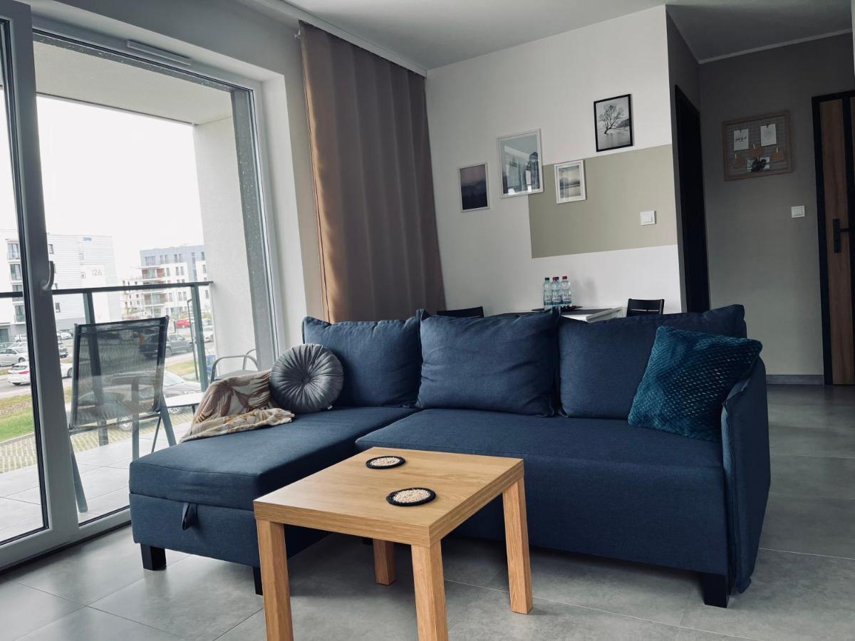 Apartament Husarska Lägenhet Rumia Exteriör bild